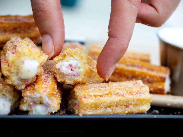 iHOLA® Churros Birthday Cake Filled Churro Bites