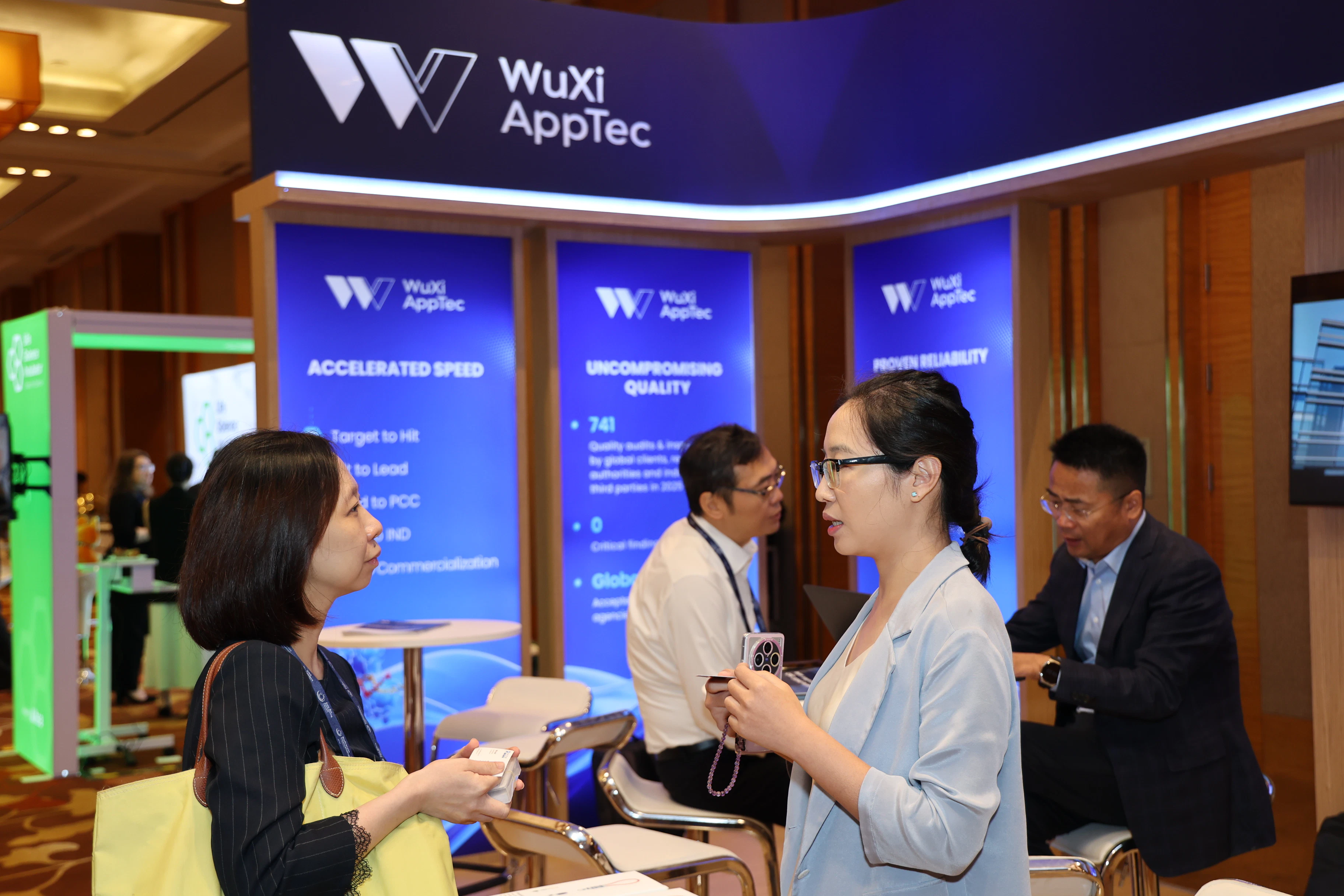 An exhibitor meeting an attendee during Asia Bio Partnering Forum