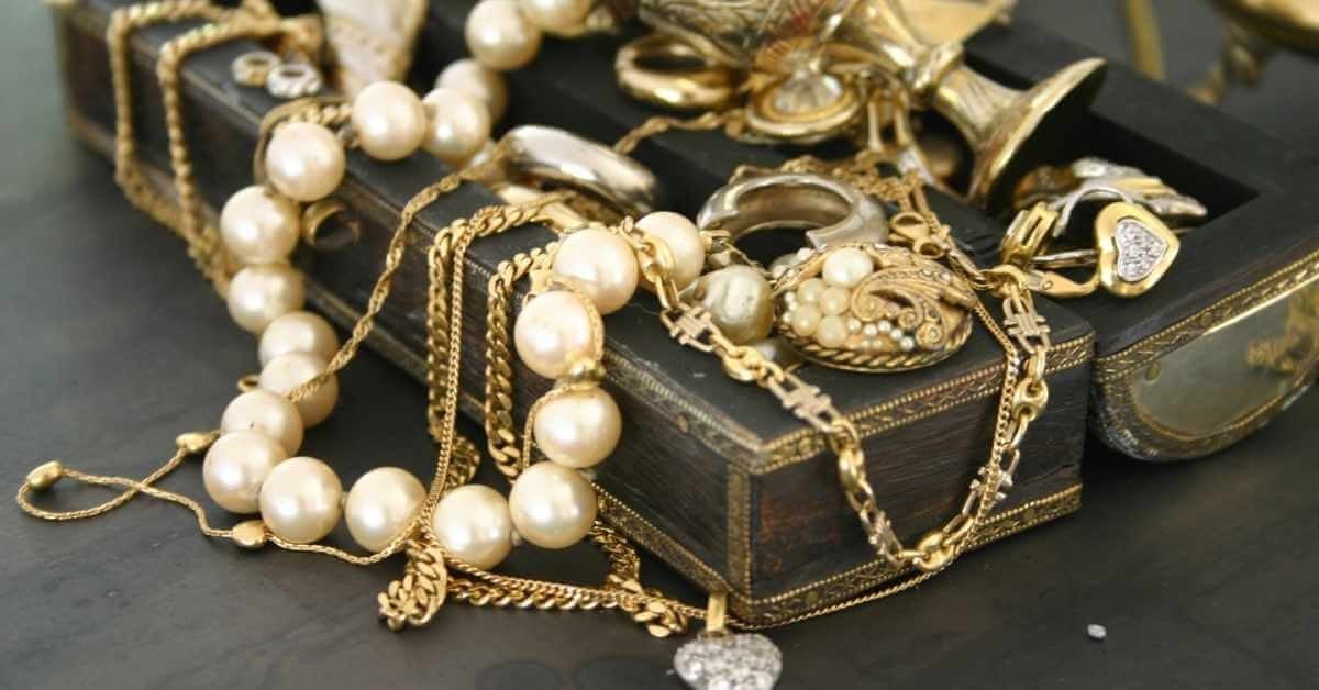Jewelry Trends in Different Cultures