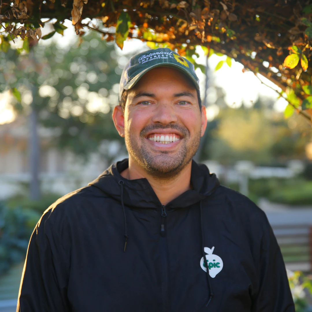 Kevin Espiritu headshot