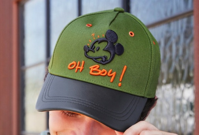 Bret Iwan's custom designed hat as modelled by Bret