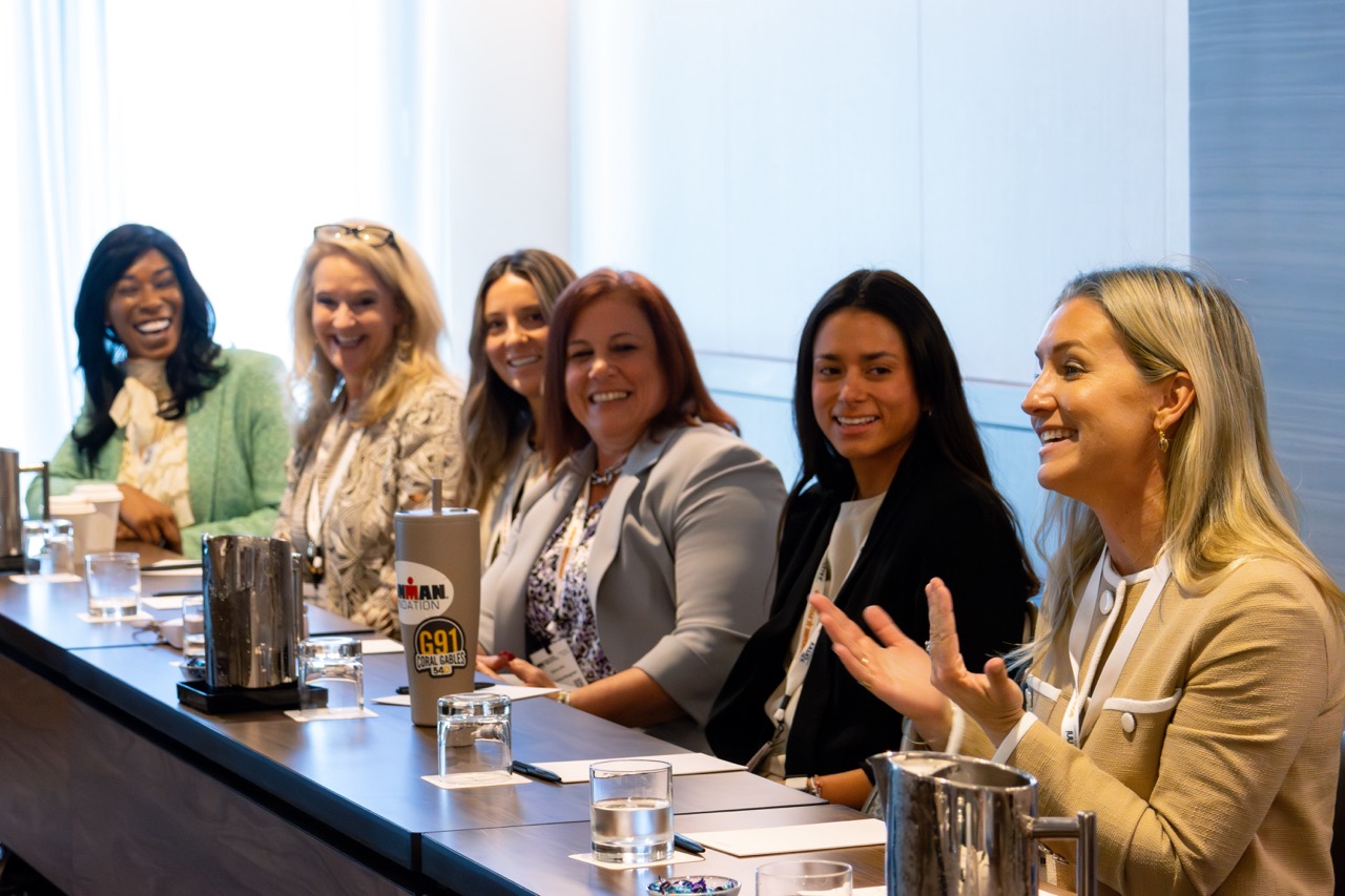 Women's roundtable at Middle-Market Multifamily Forum
