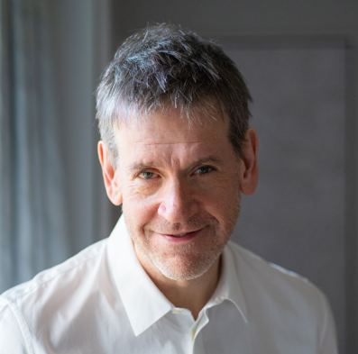 Mark St John Qualter