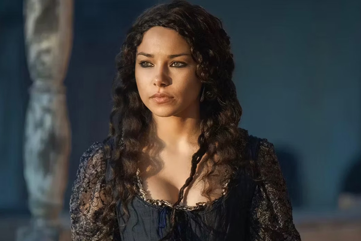 Jessica Parker Kennedy looks off into the distance