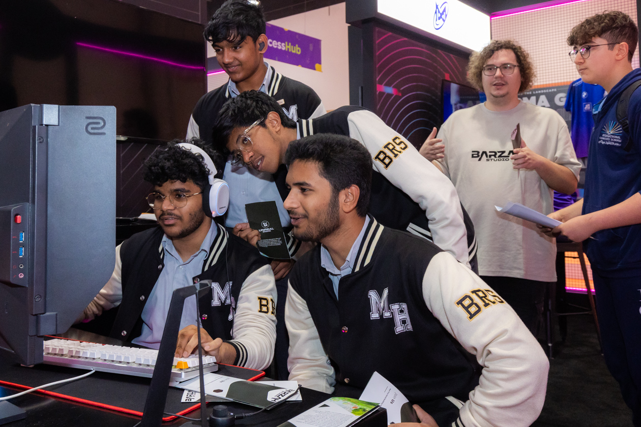 Students try interactive learning tools at Najah Abu Dhabi, UAE’s leading higher education fair connecting global universities.
