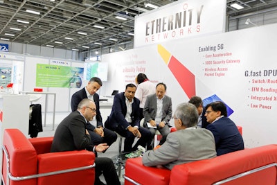 Blockchain, edge virtualisation, network AI