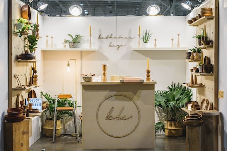 This is an example of Stronco provided hardwalls with Exhibitor provided shelving