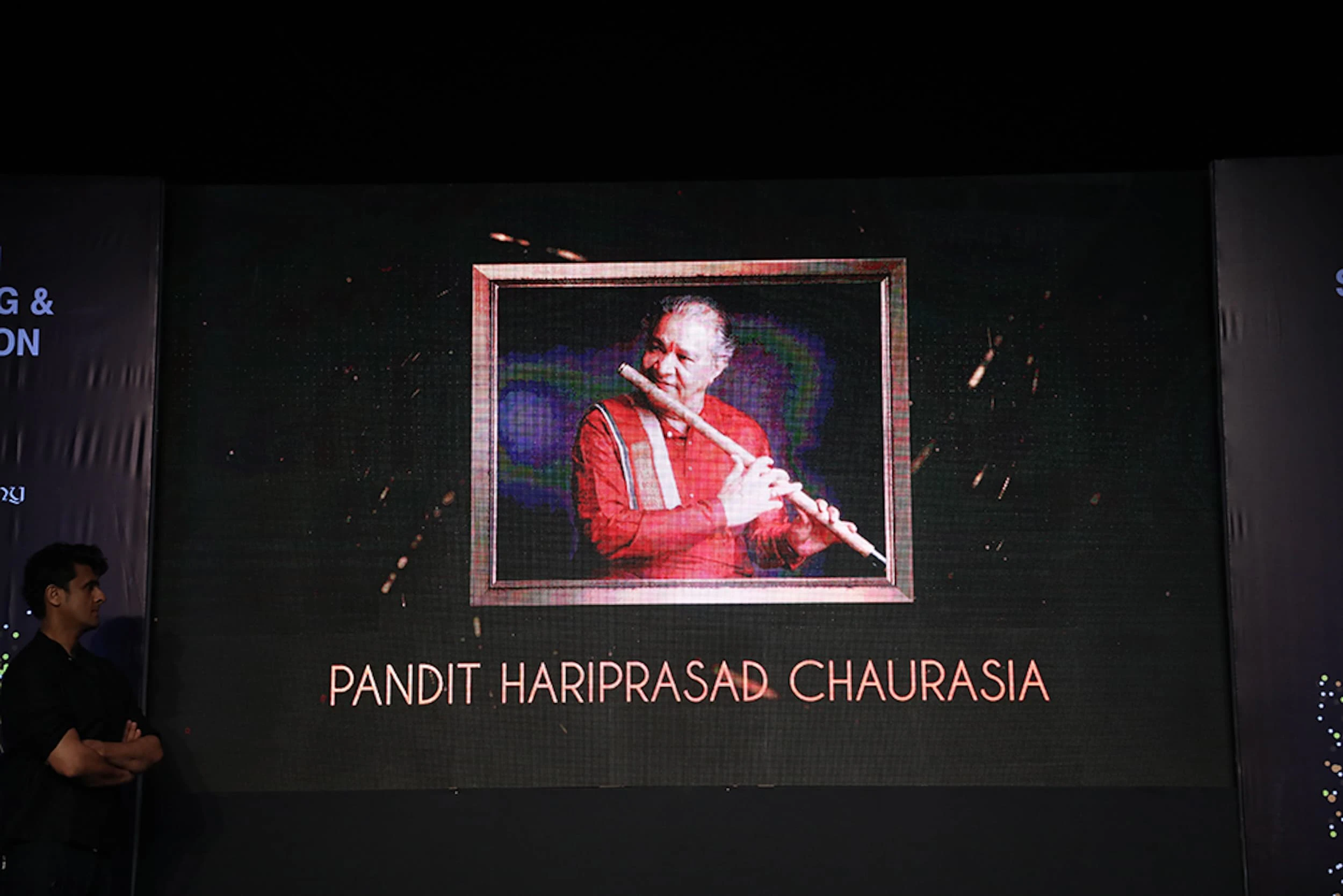 Pandit Hari Prasad Chaurasia awarded with Lifetime Achievement Award for Contribution to Music