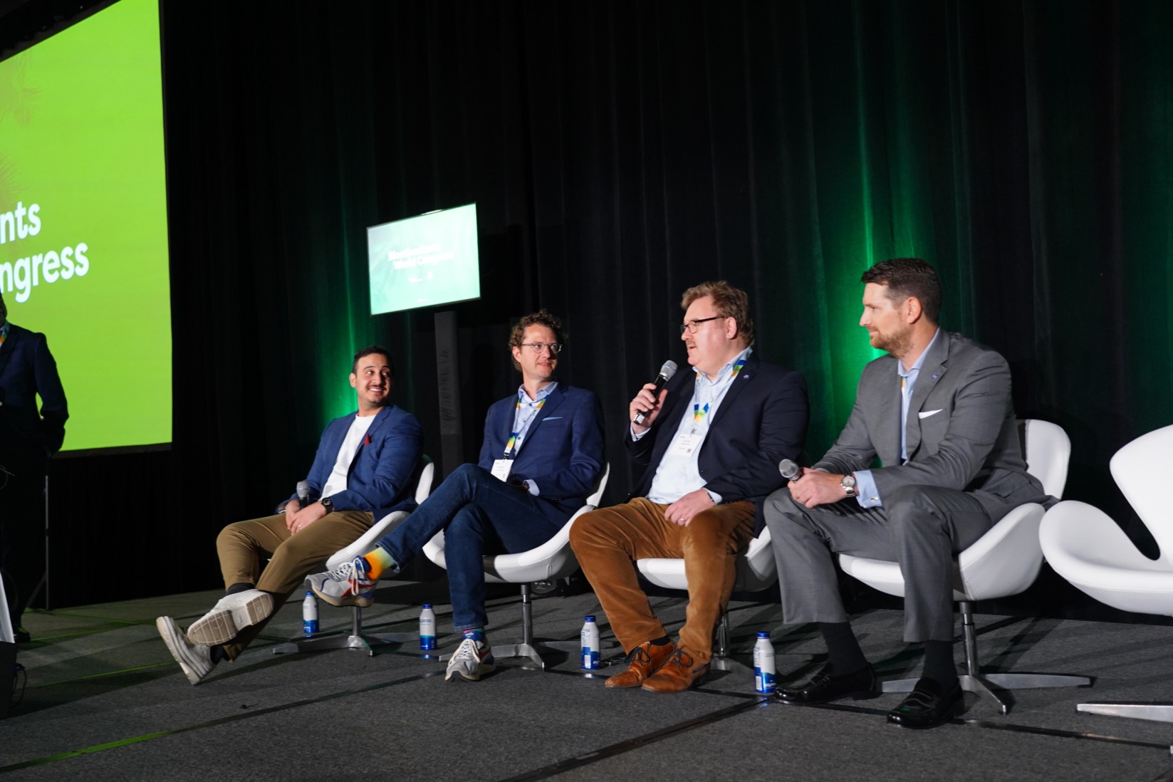 Photo of the experts who participated in the panel at the last edition in Miami