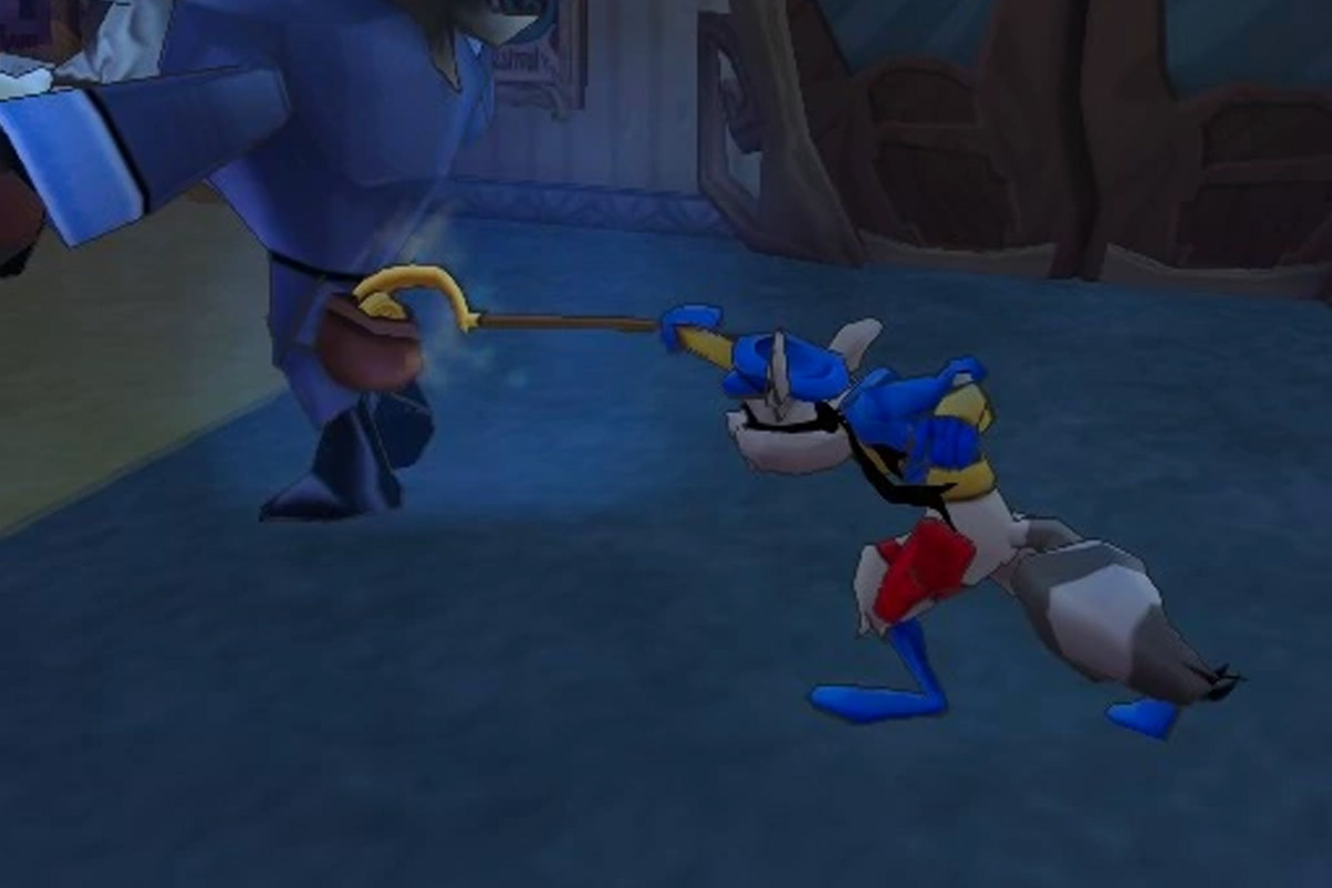 Sly Cooper, low to the ground, using his staff to pickpocket coins from a guard