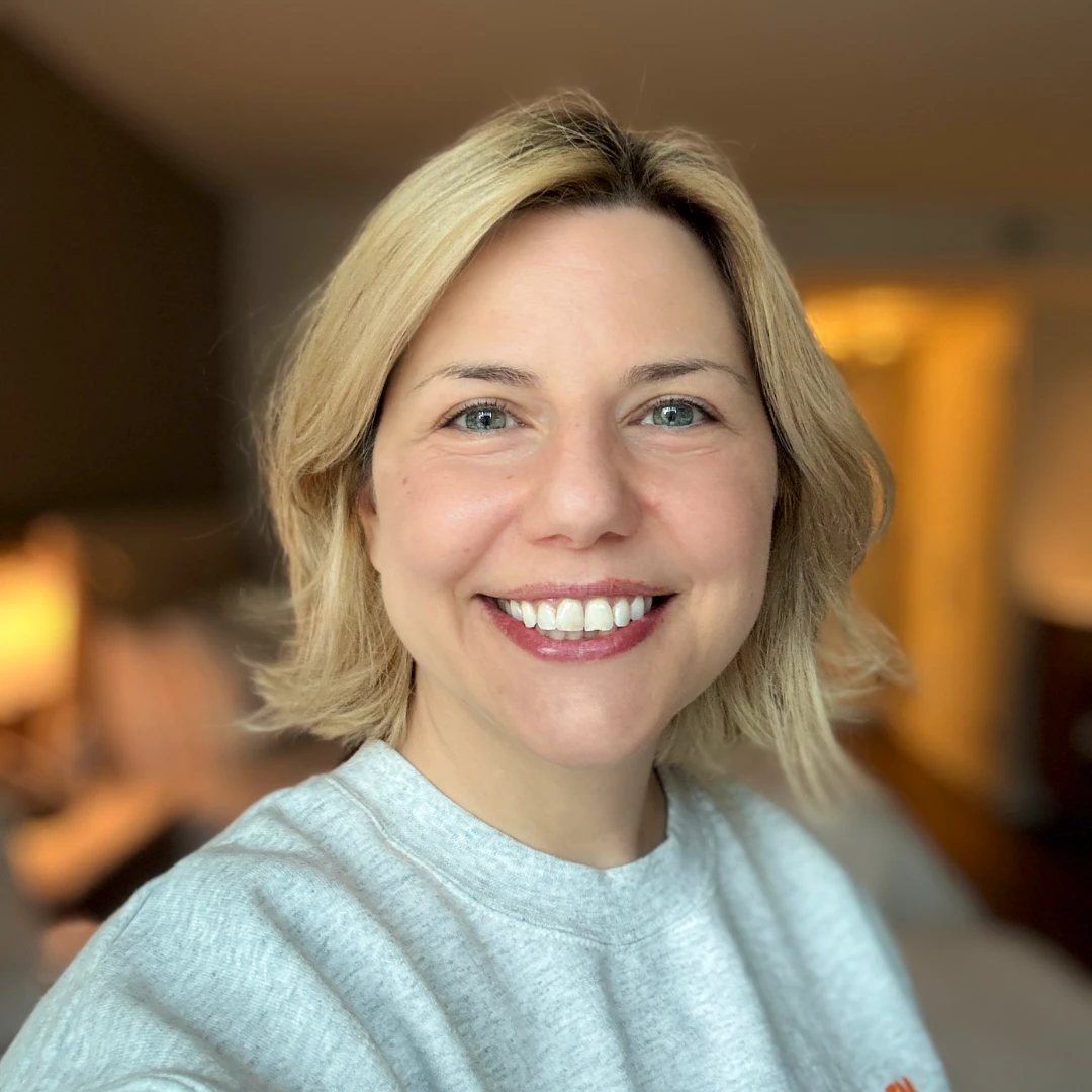 Renee Teeley headshot