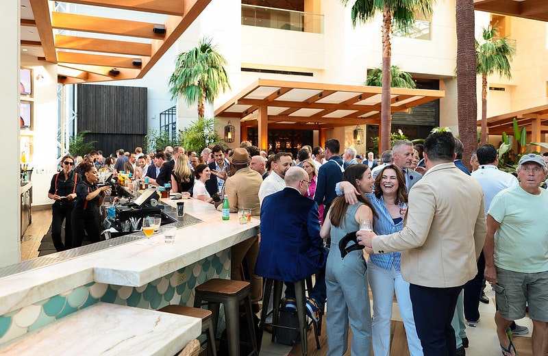 SuperReturn North America PE Conference | Networking attendees