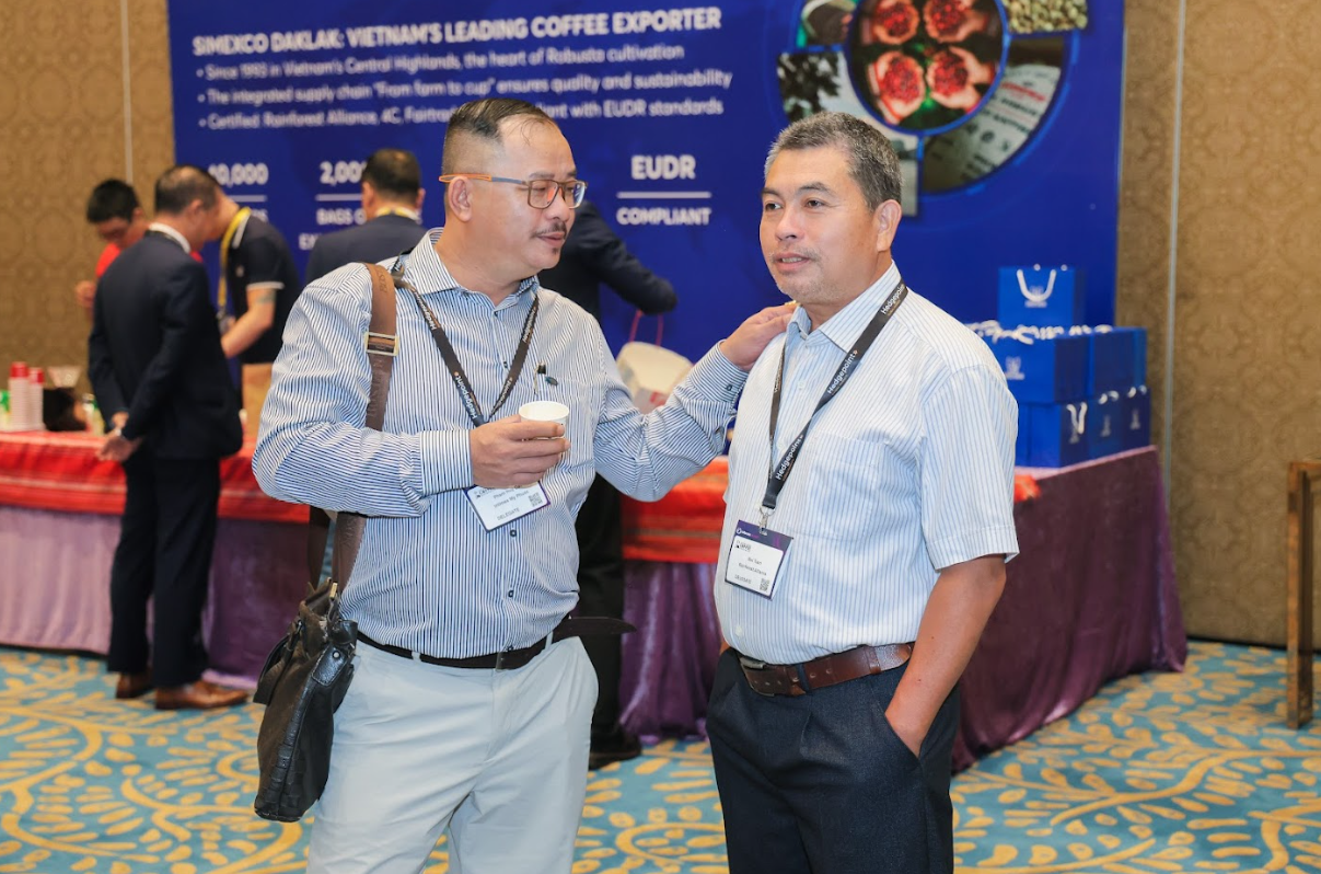 Vietnamese and English dual language translation at AICC