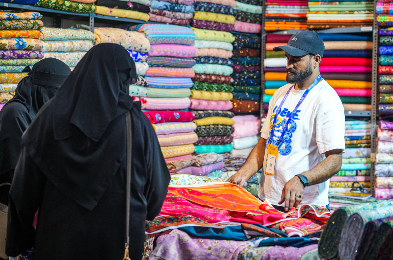 عزز مبيعاتك و نمّ تجارتك