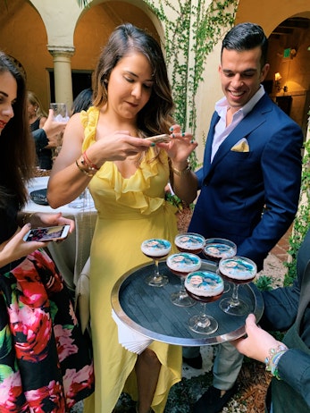 Snap and sip cocktails