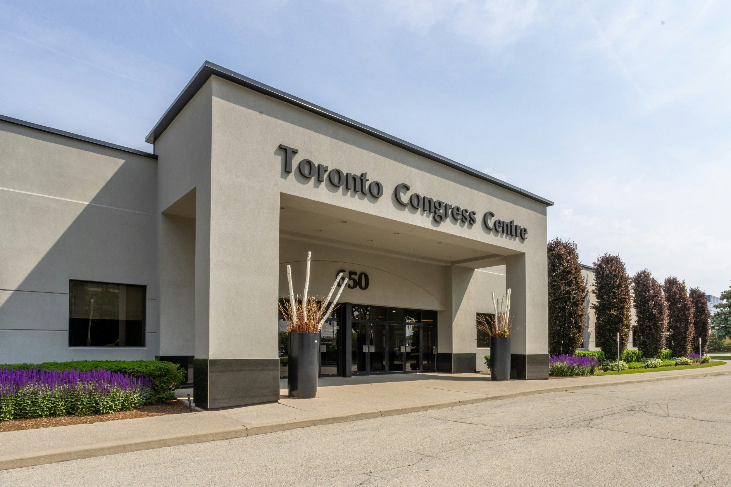 exterior of the Toronto Congress Centre