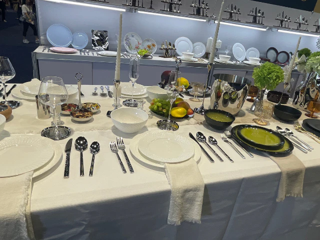 Tabletop, Buffet & Serving Solutions