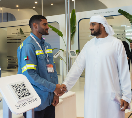 Emirati attendees listening to a live career workshop at Tawdheef x Zaheb 2025 in Abu Dhabi.