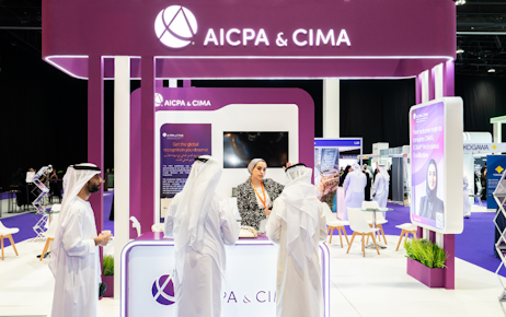 Tawdheef exhibitor assisting visitors