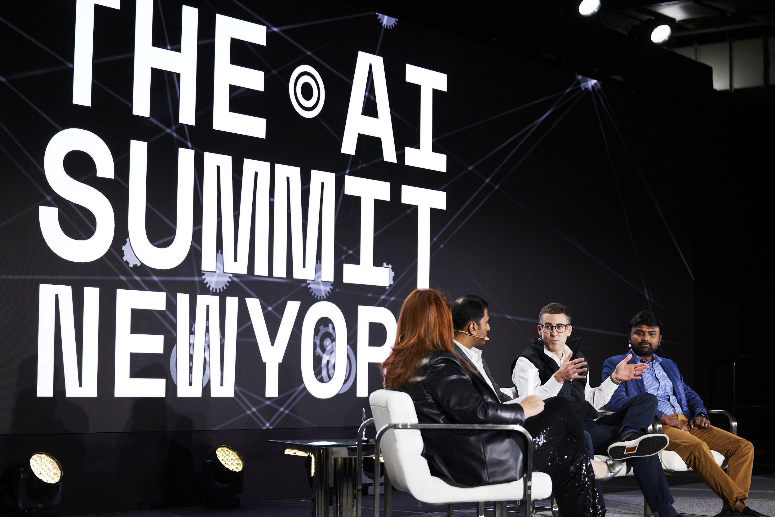 Stage Architecture and Content