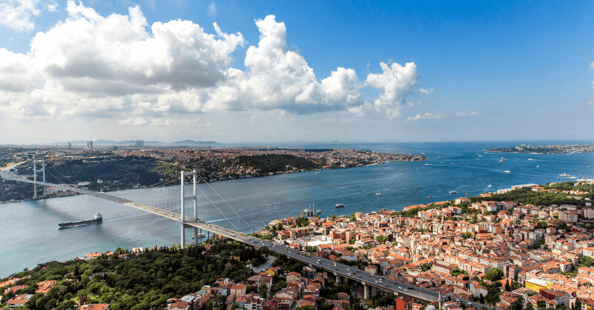 Visit the Show and Make an Holiday in Istanbul