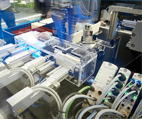 Photo or battery machinery