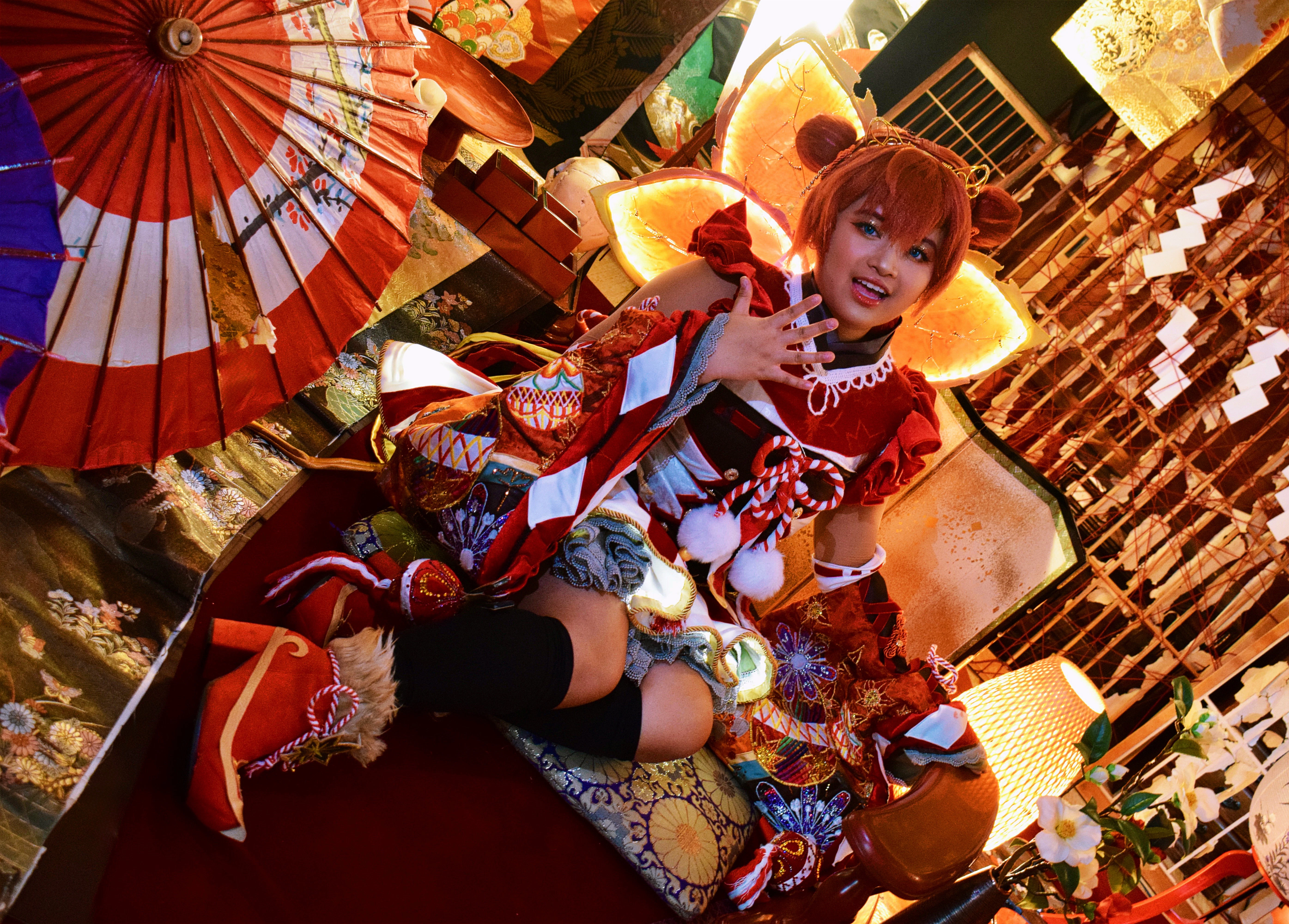 Cosplay expert Nomes in an anime-inspired costume, judging at MEFCC 2025.