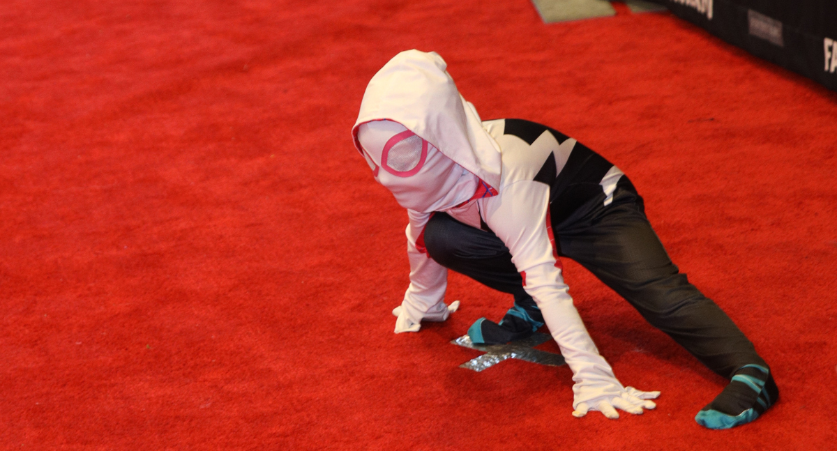 Cosplay Red Carpet - Spider Gwen strikes her signature pose