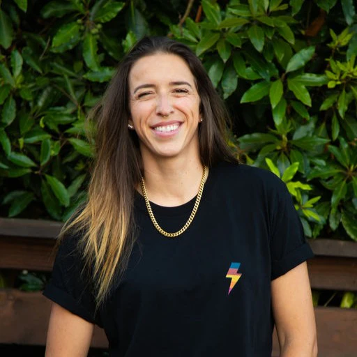 Rachel Ballinger Headshot