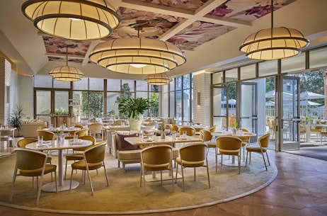 Viamara at The Elwood Club