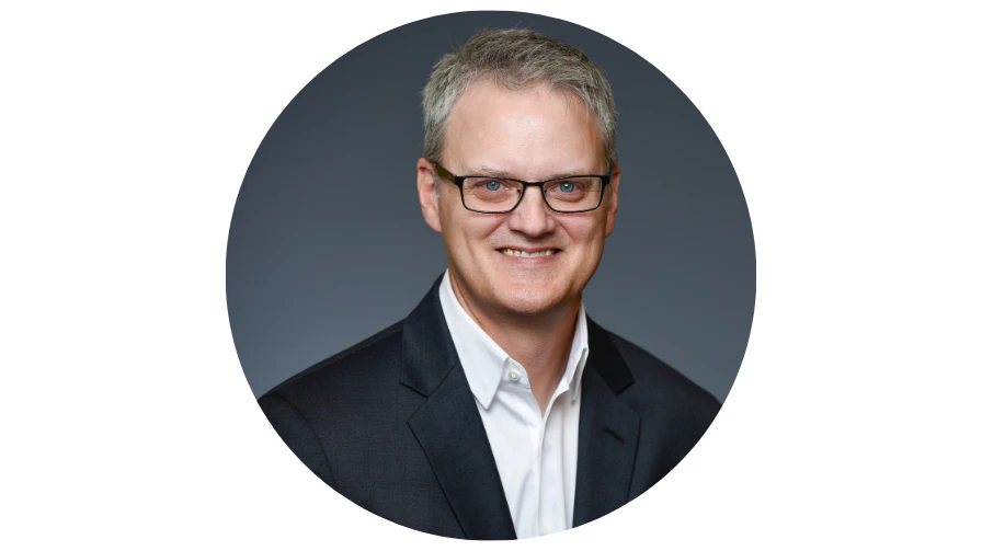 Wade Hanson headshot