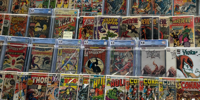 Marvel comics are displayed, variant copies, signed, copies, and more. Selection includes Venom, Hulk, Thor, Fantastic Four, Silver Surfer and Daredevil.