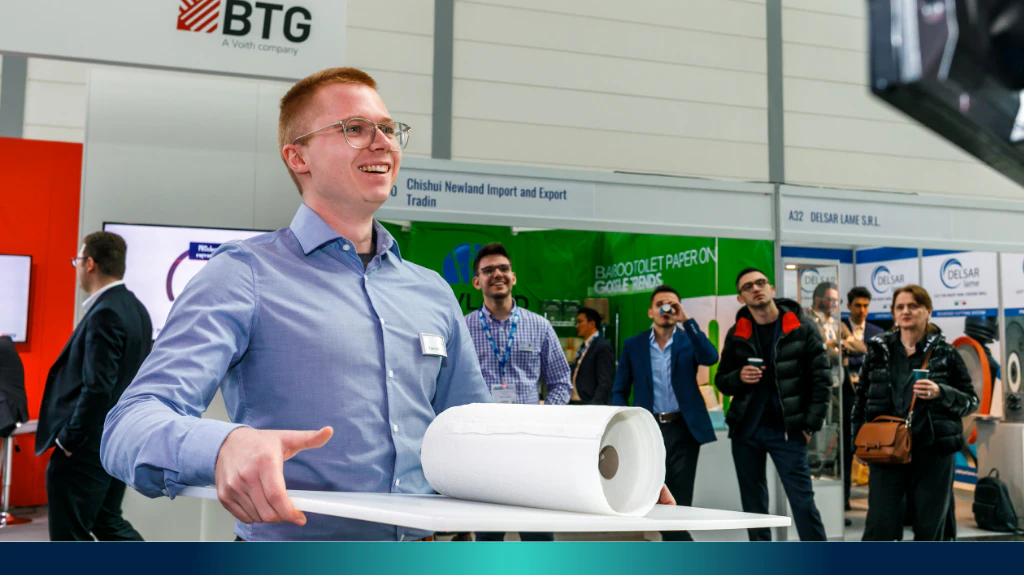 Tissue World visitors meeting exhibitors