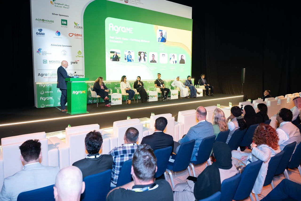 Expert panel discussion on agriculture and food security at Growtech Middle East