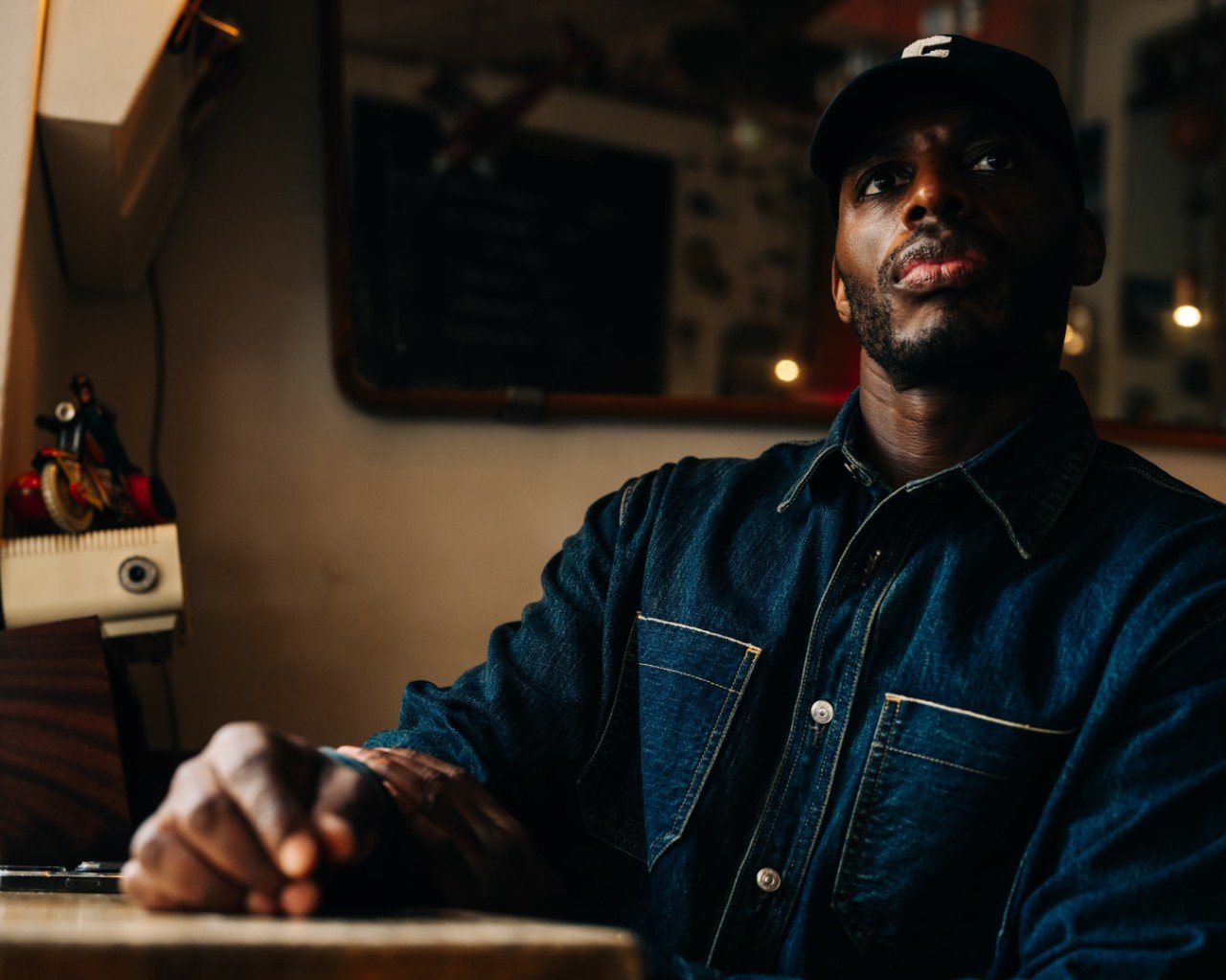 HIGH-DEFINITION FASHION PHOTOGRAPHY