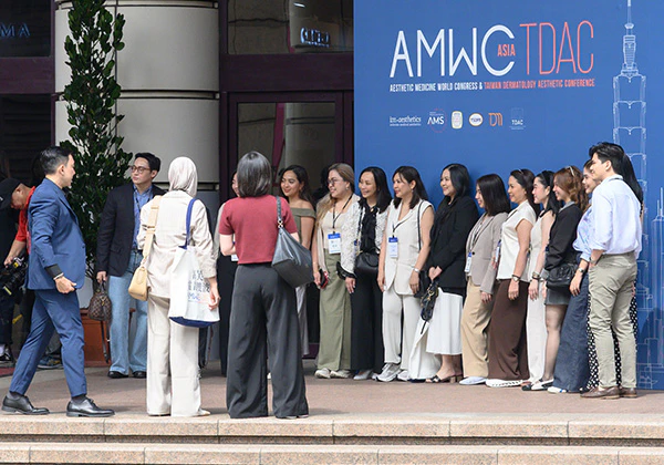 AMWC Asia - Group registrations