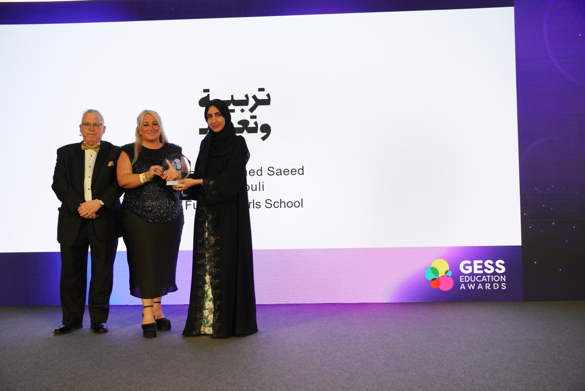 Best Use of Digital Learning in the Classroom - Hajer Ali Ahmed Saeed Alabdouli – Al Fujairah Girls School – Cycle 2