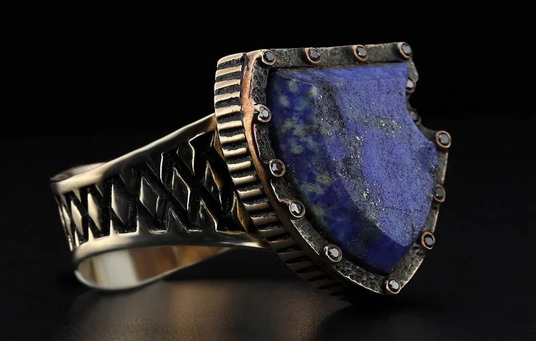 Erkek Stilini Zarafet ve Şıklıkla Yeniden Tanımlamak