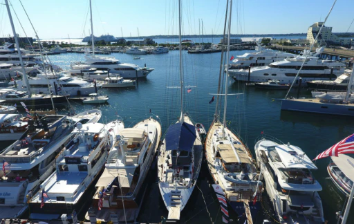 Brokerage Boats