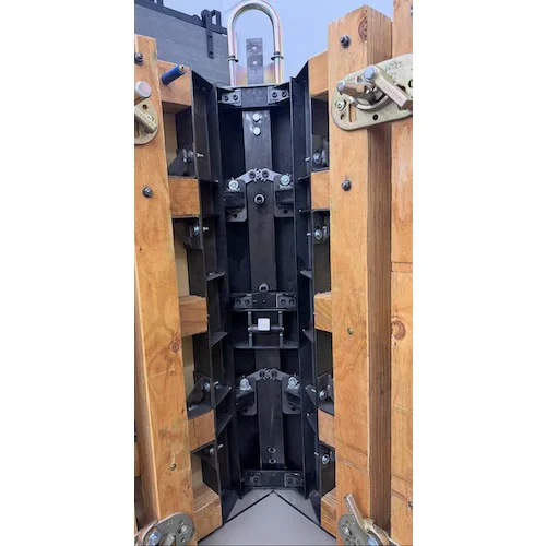 L.A.R.C Lever Action Retractable Corner