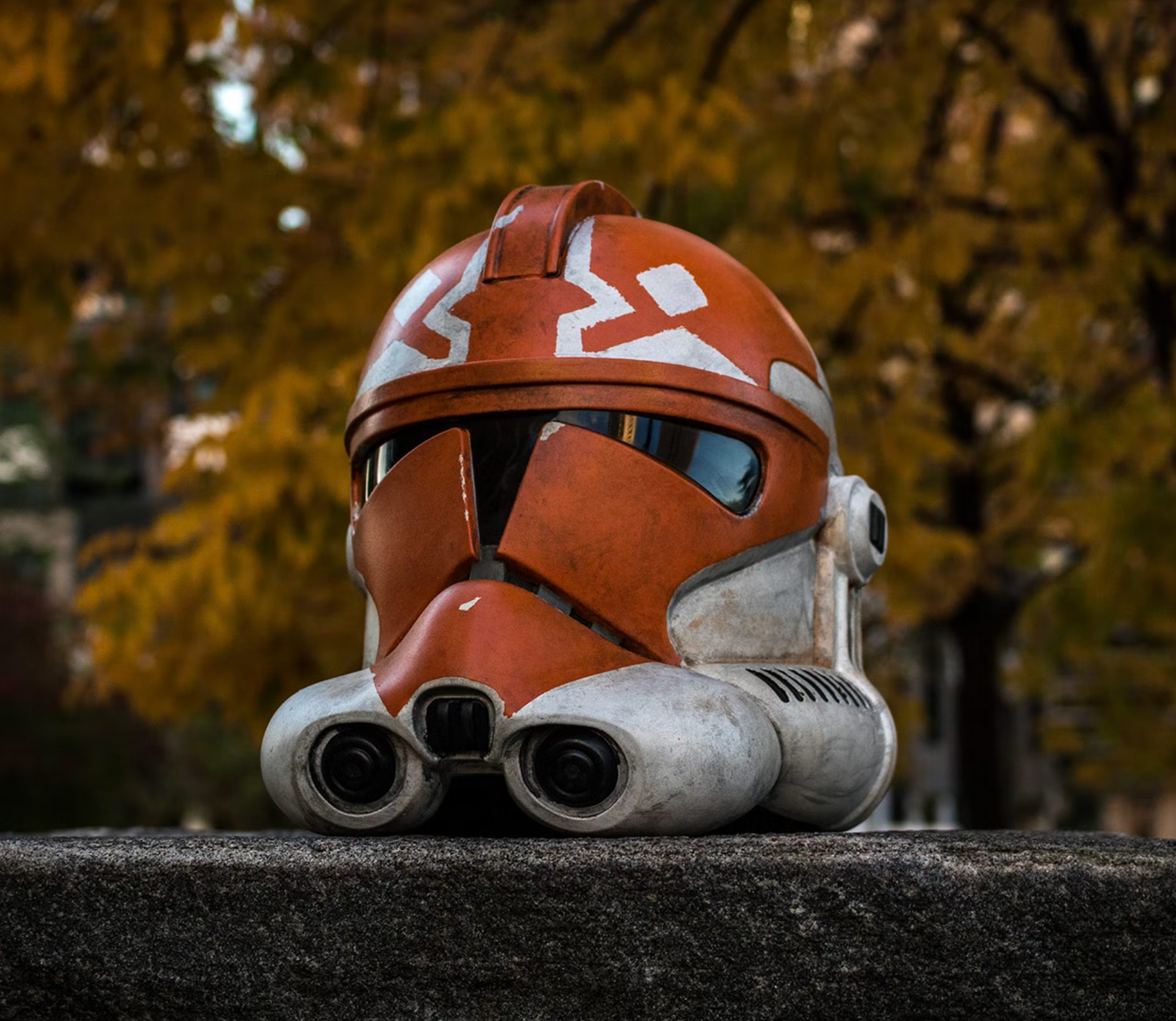 The Clone Trooper helmet sitting on a diagonal while on a ledge