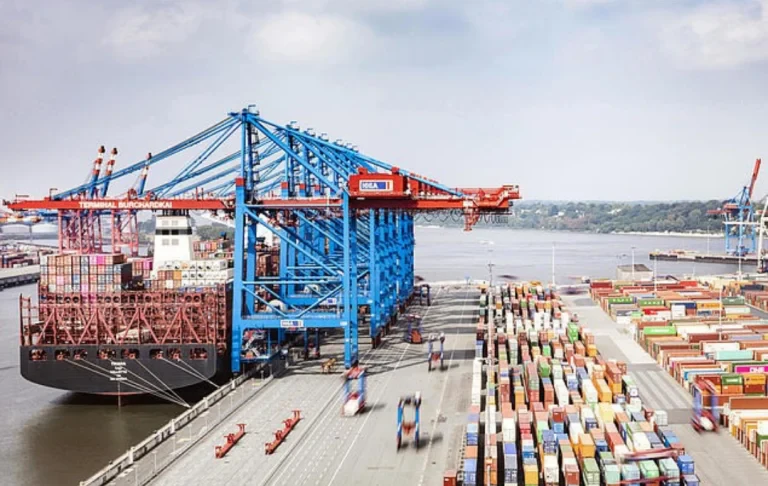 Port Tour