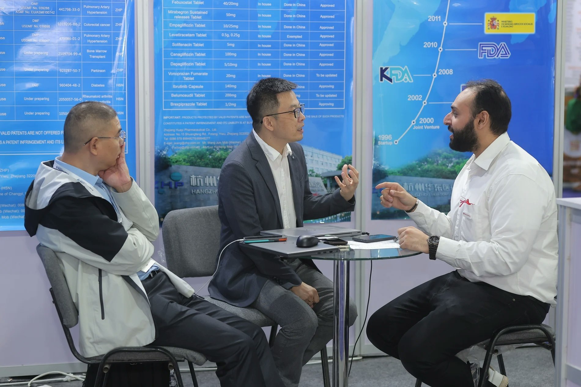 People sitting at Pharmaconex Exhibition