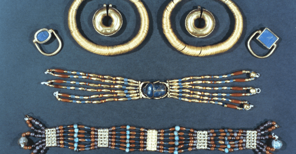 Men's Jewelry in the Ancient Times