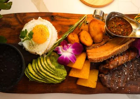 La Cubanita Restaurant & Cocktail Bar