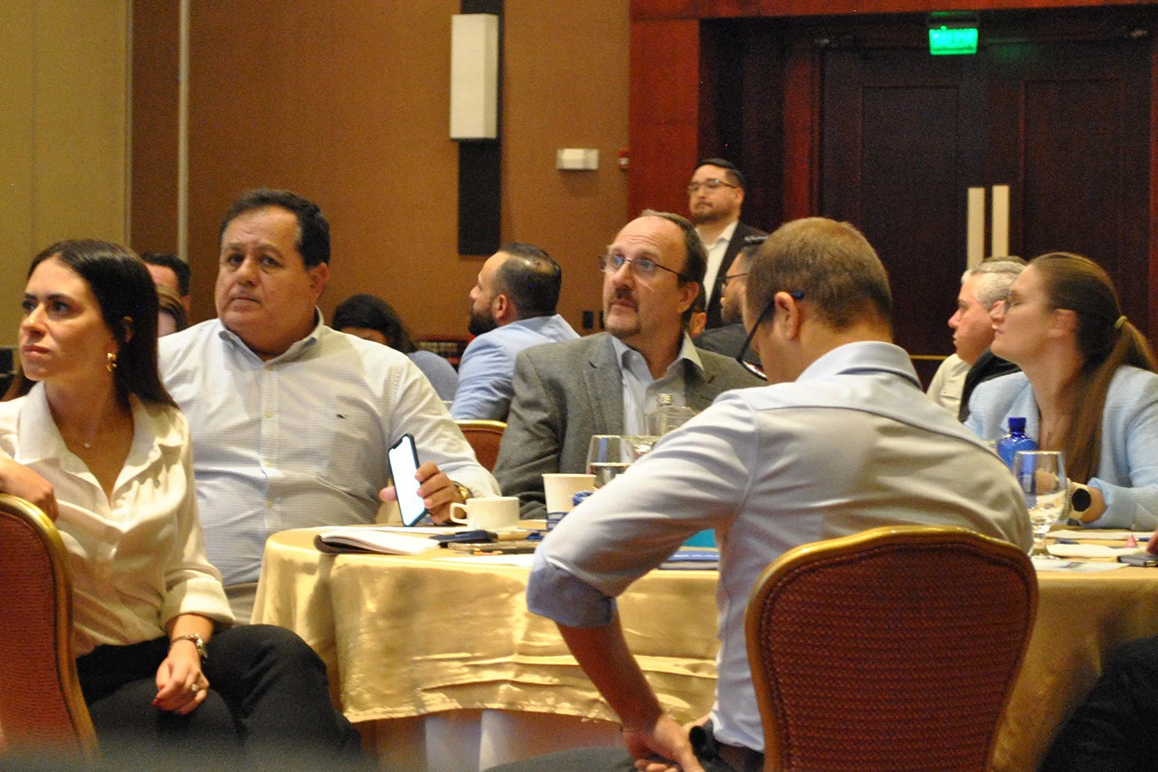 People sitting and listening the conference talks