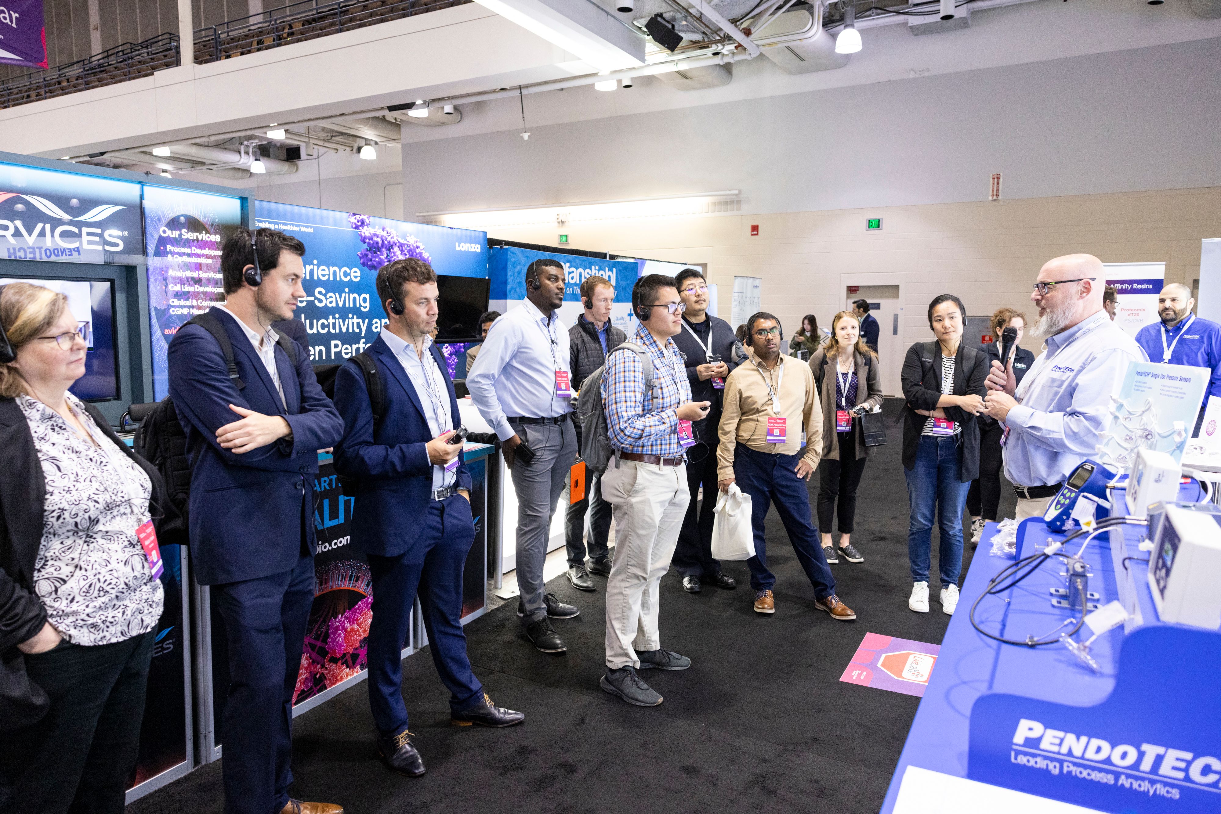 Bioprocessing professionals watch live PendoTEC demonstration at BioProcess International (BPI)