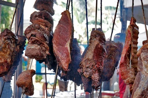 Food & Dining at Flibs