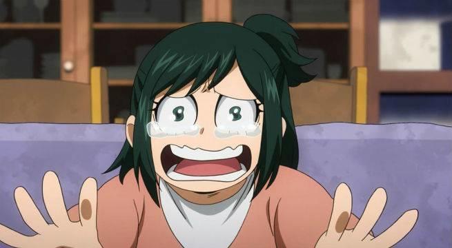 Inko Midoriya from My Hero Academia crying and looking scared