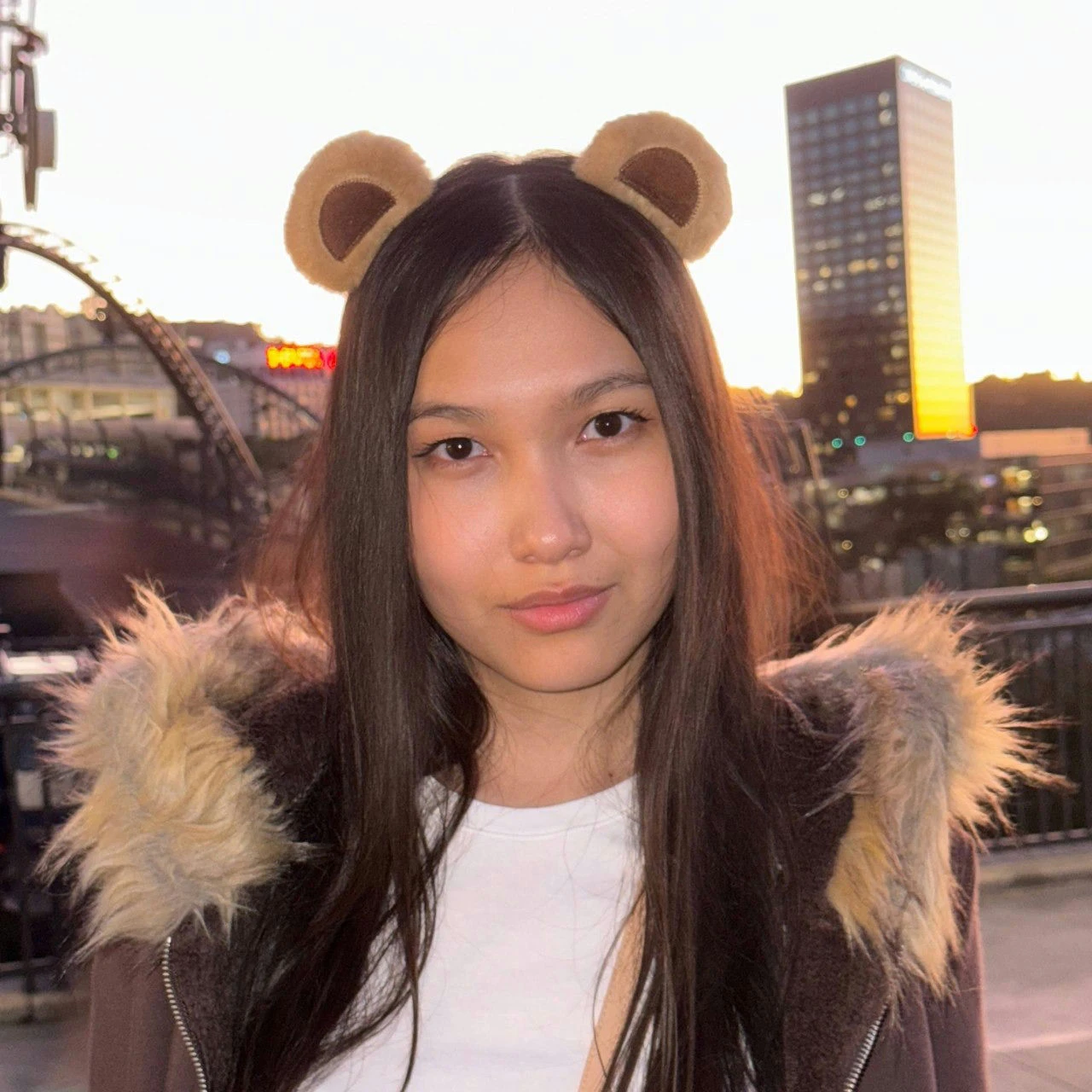 Uwucutesingle Headshot